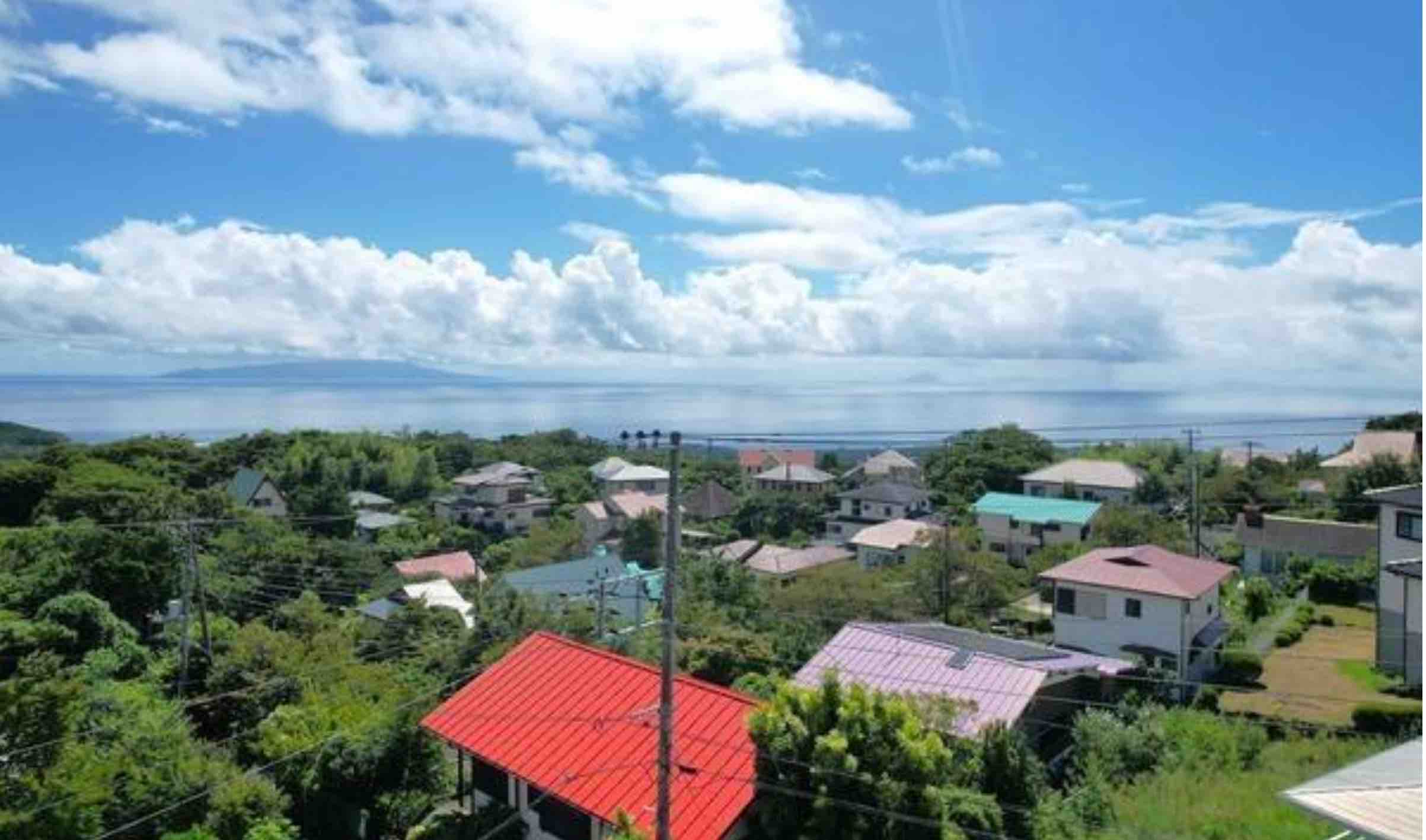 静岡県伊東市富戸の物件の空中写真