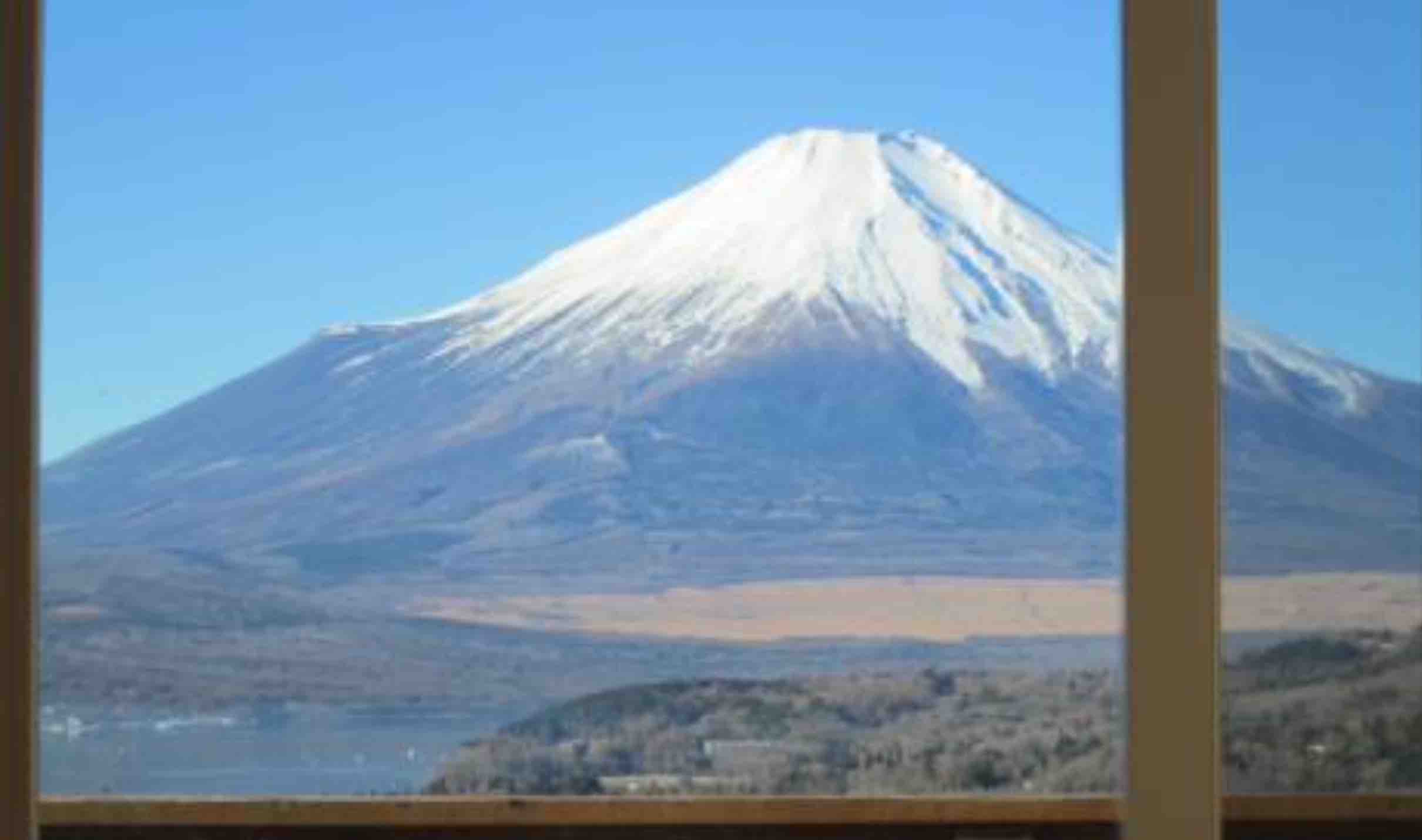 山梨県南都留郡山中湖村の物件のバルコニー